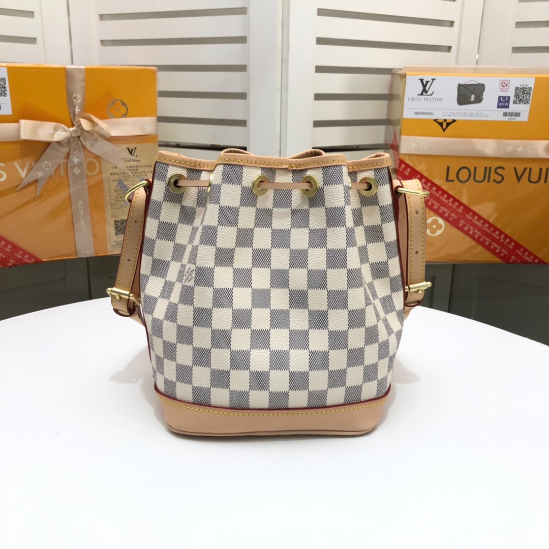 LV $75 gallery