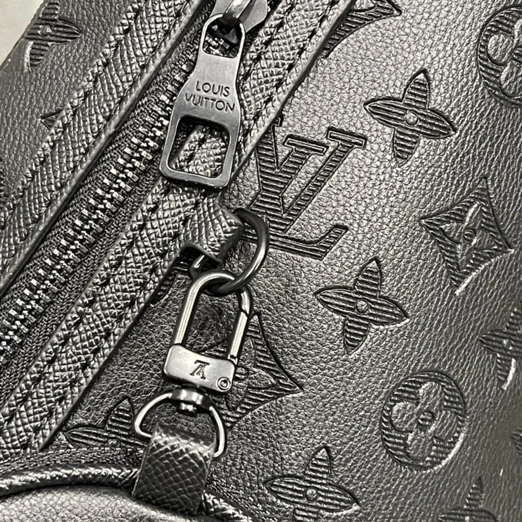 LV $75 gallery