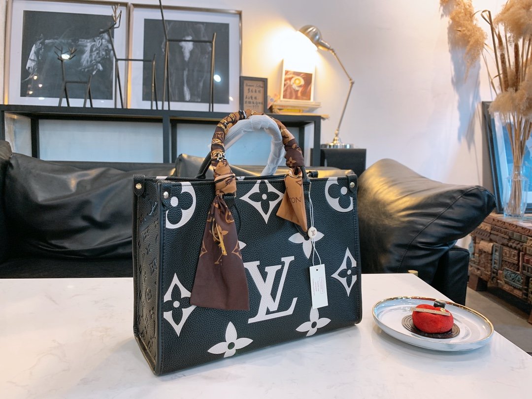 LV $75 gallery