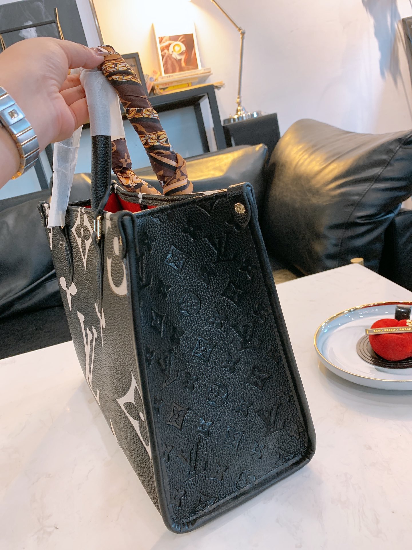 LV $75 gallery