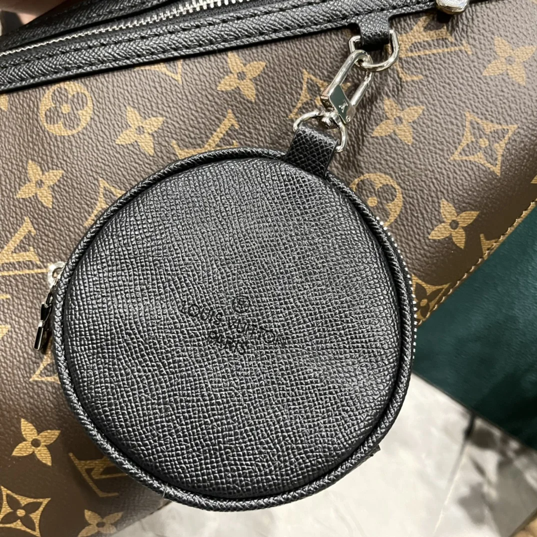 LV $75 gallery