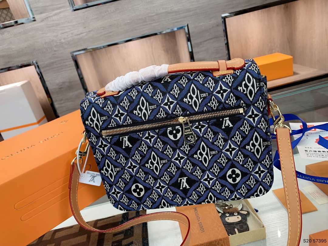 LV $75 gallery