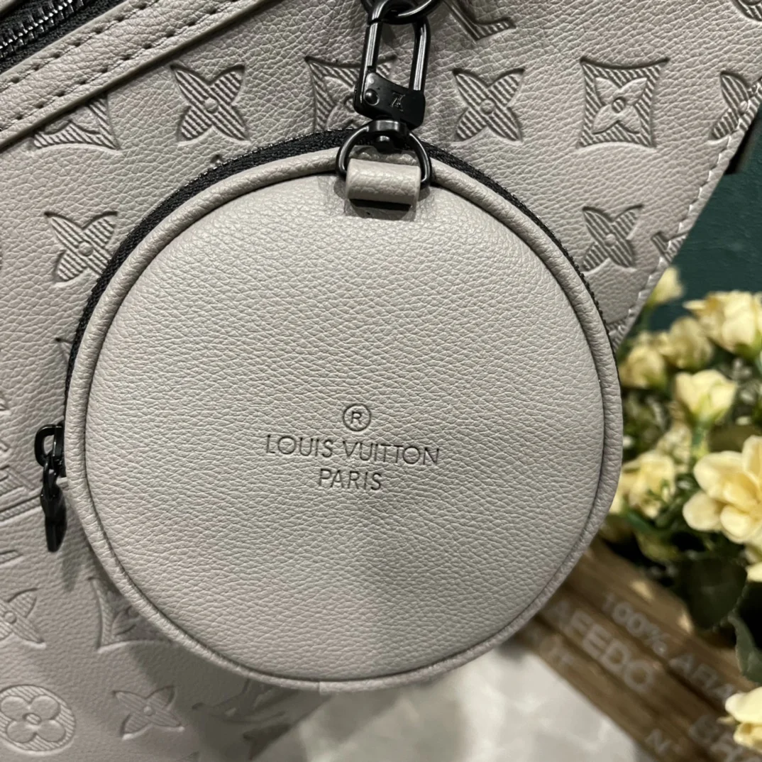 LV $75 gallery