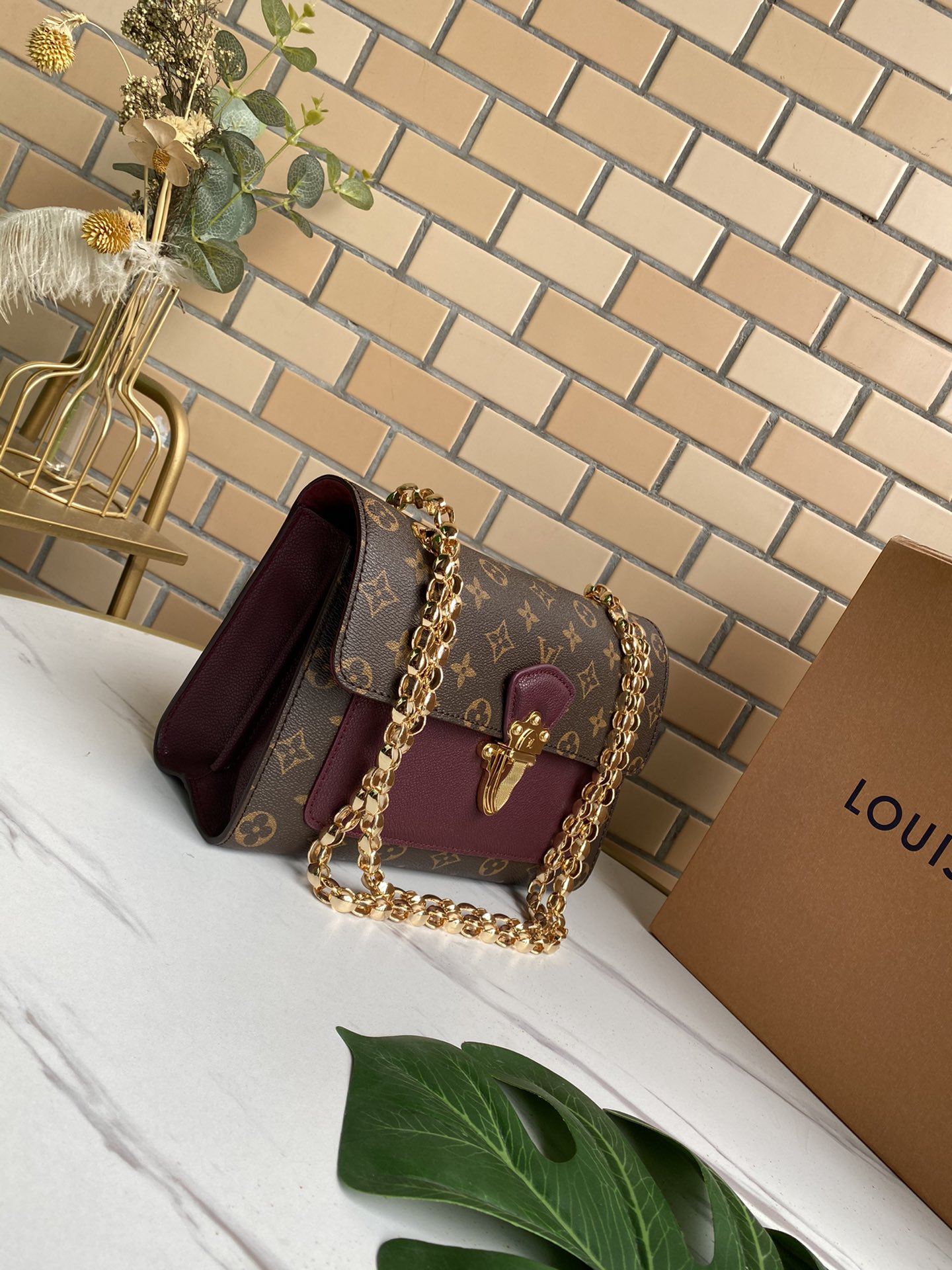 LV $76 gallery