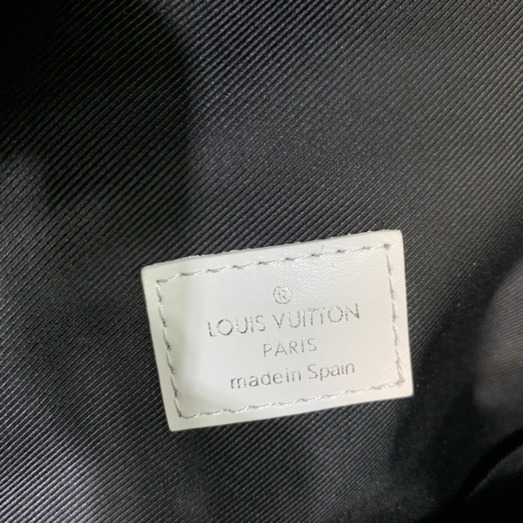 LV $77 gallery