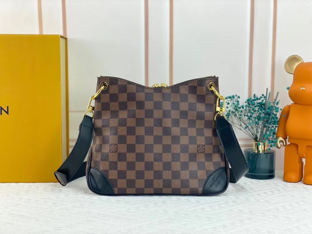 LV $78 gallery