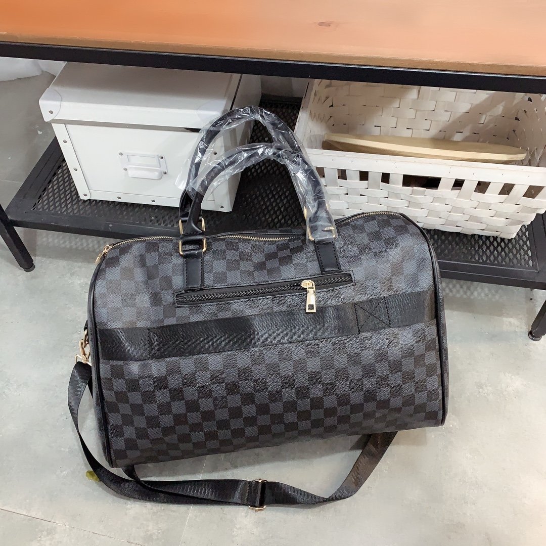 LV $78 gallery