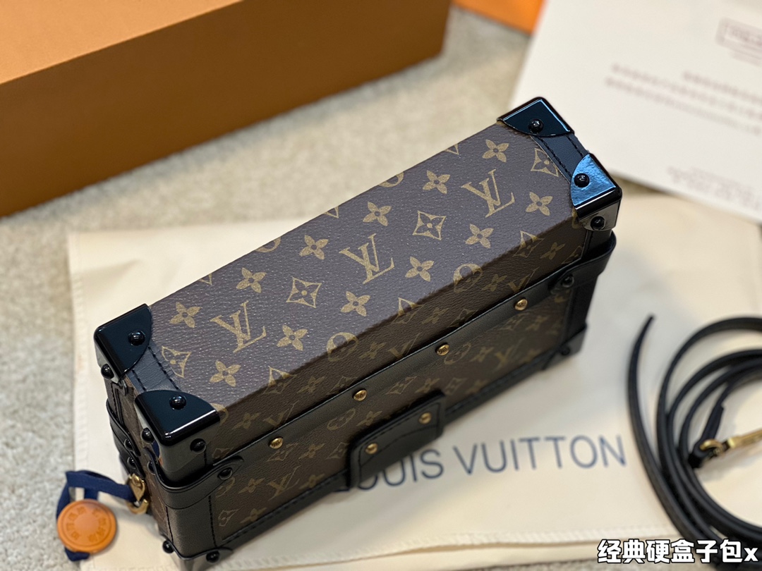 LV $78 gallery