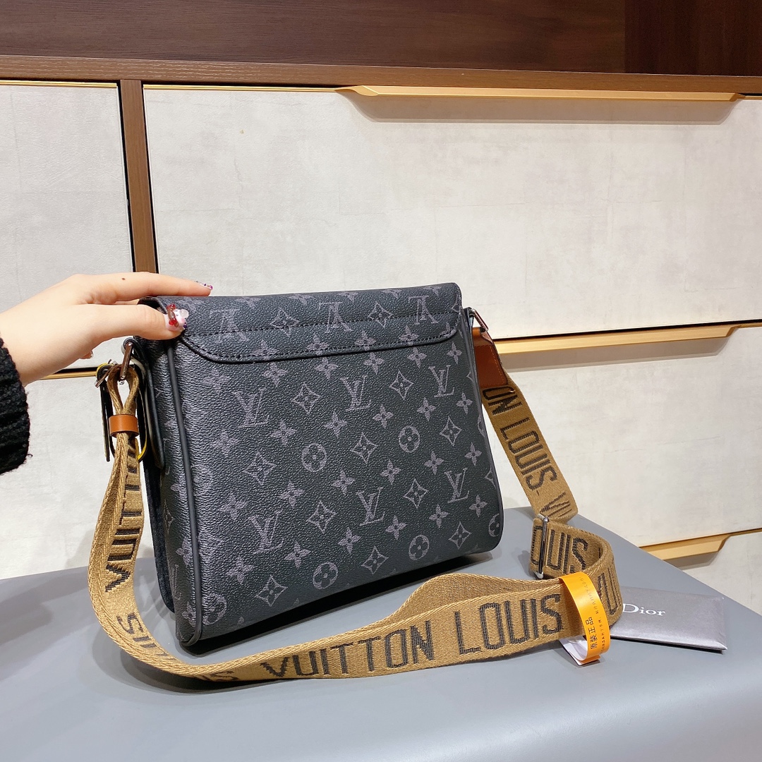 LV $78 gallery