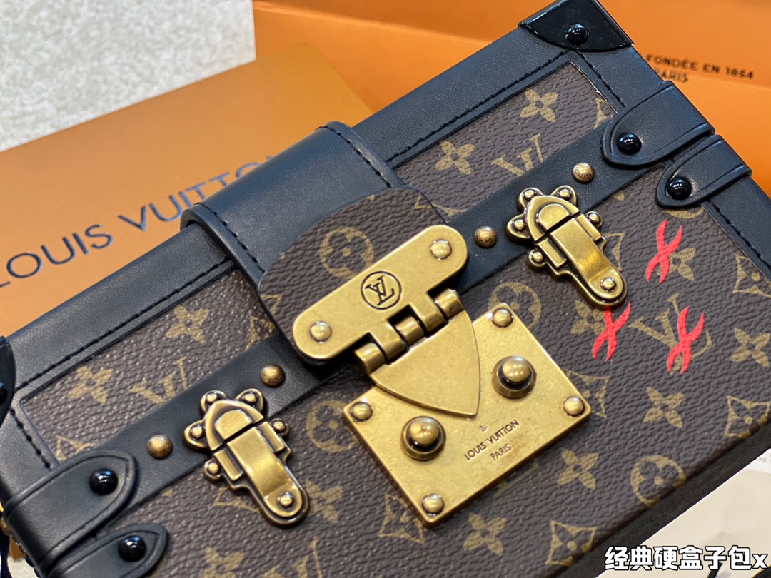 LV $78 gallery