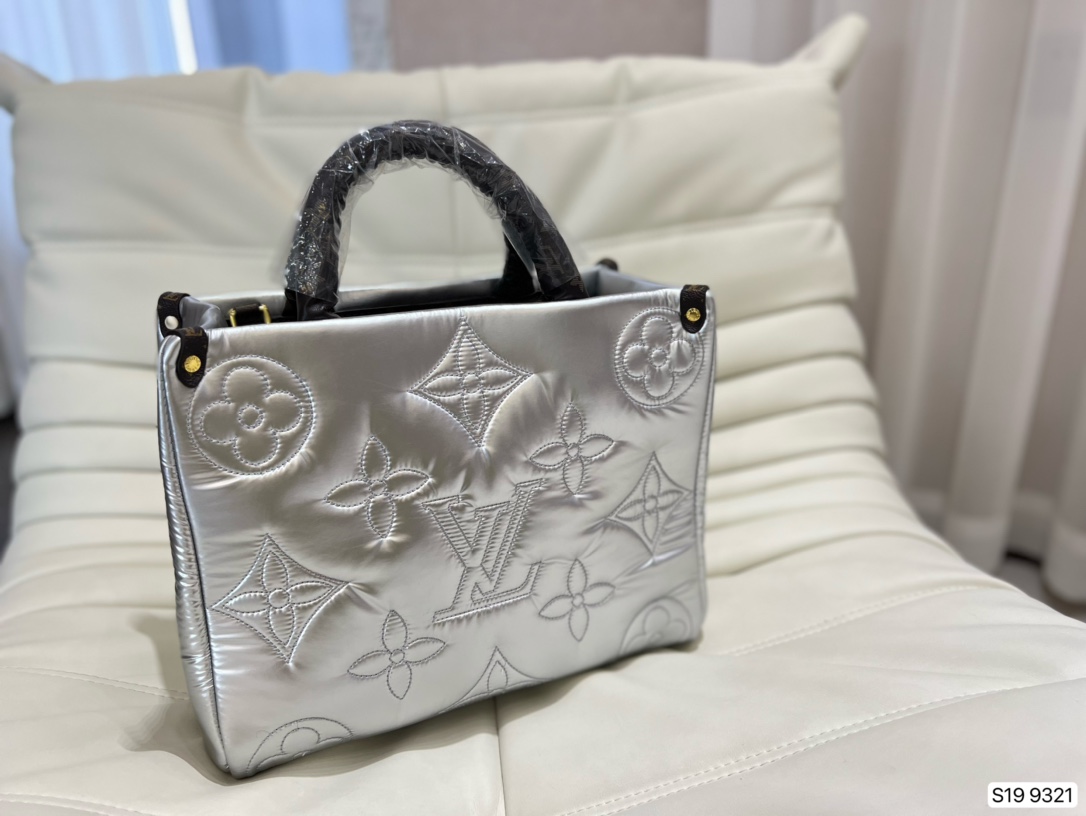 LV $78 gallery