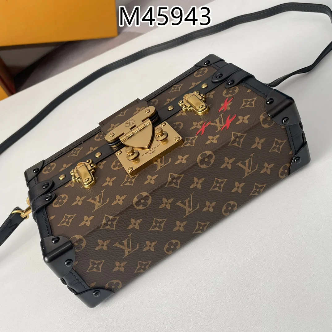 LV $79 gallery