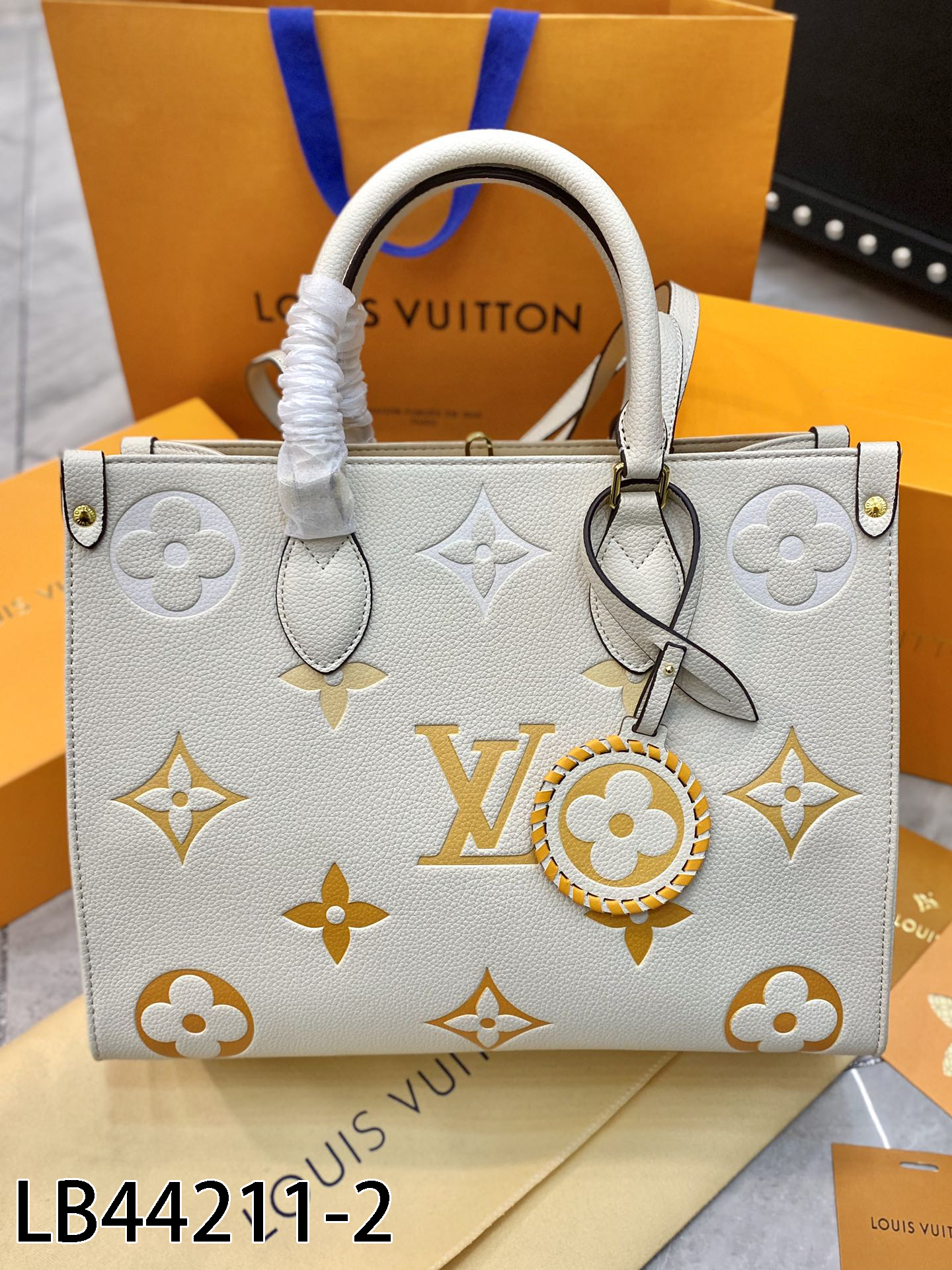 LV $79 gallery