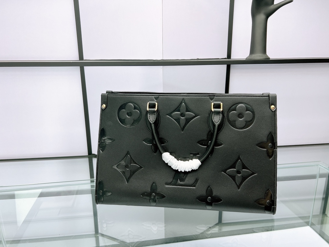 LV $79 gallery