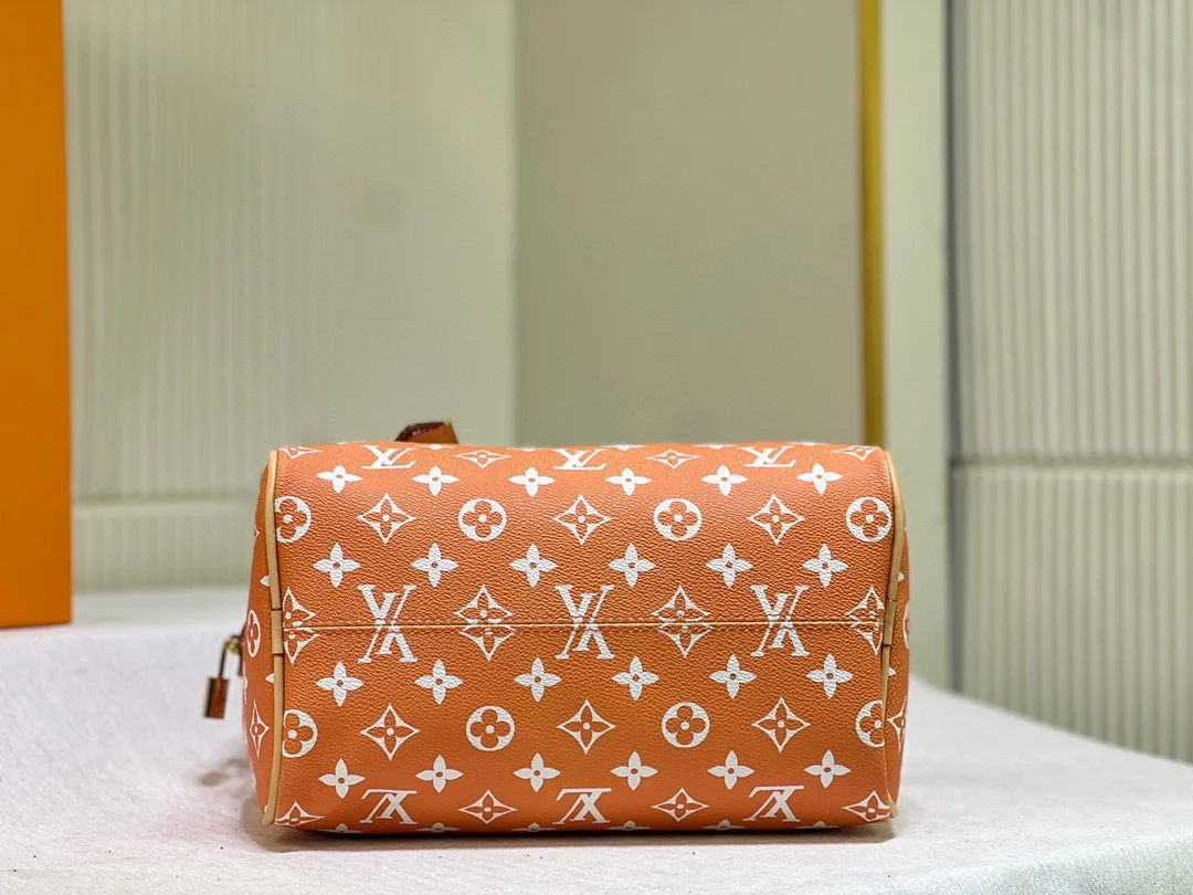 LV $79 gallery