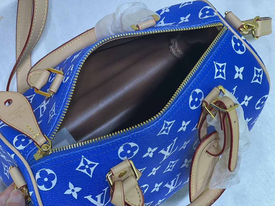 LV $79 gallery