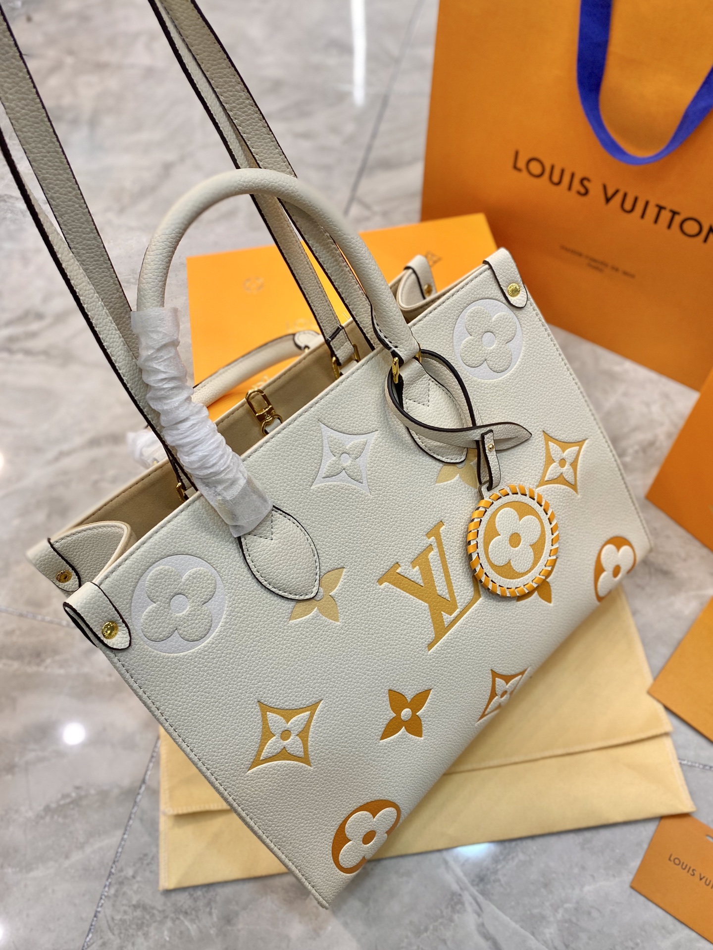 LV $79 gallery