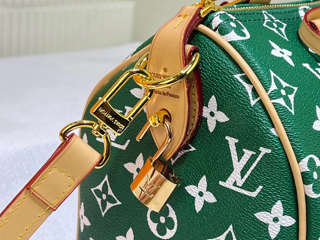 LV $79 gallery