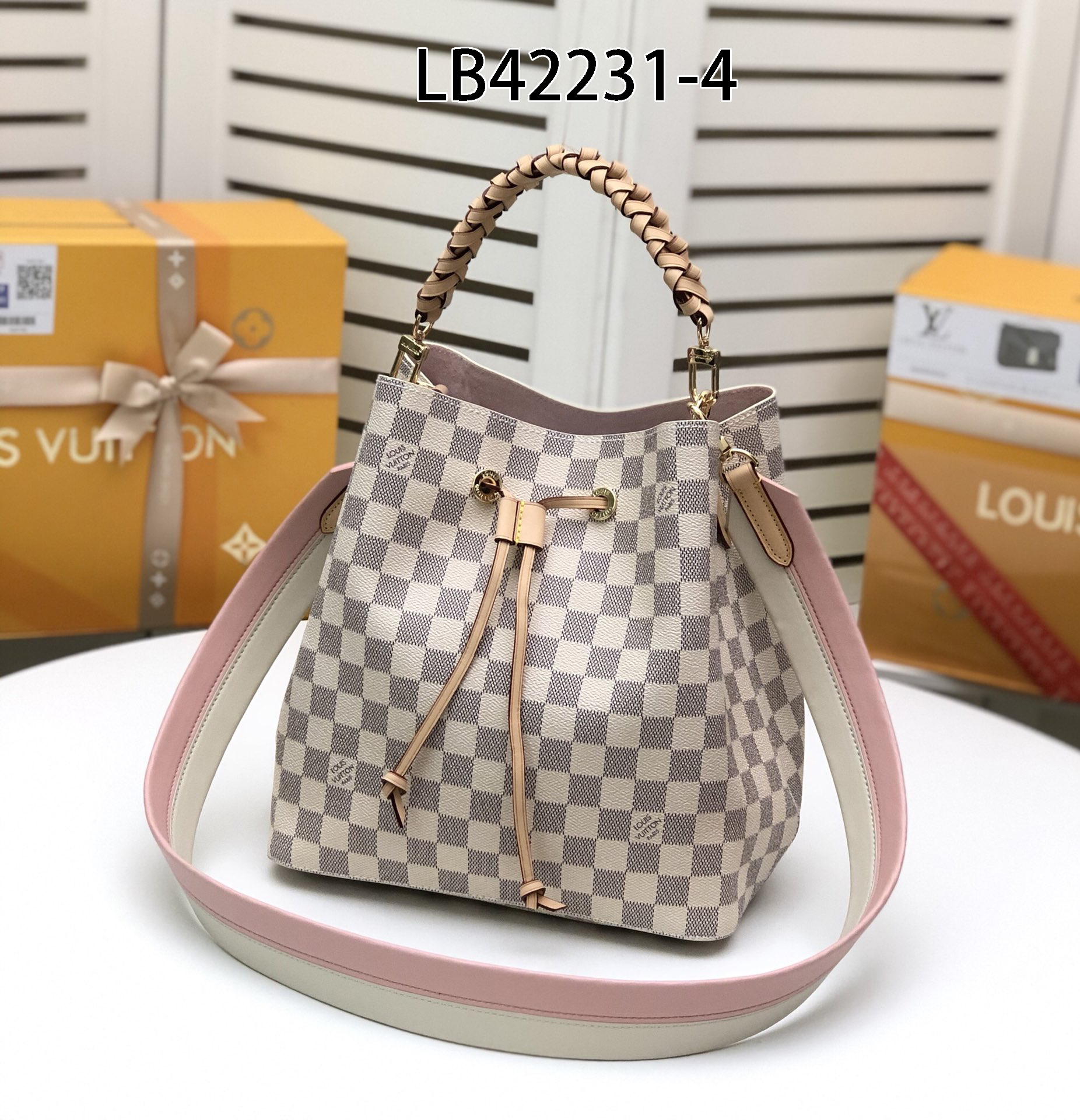 LV $79 gallery