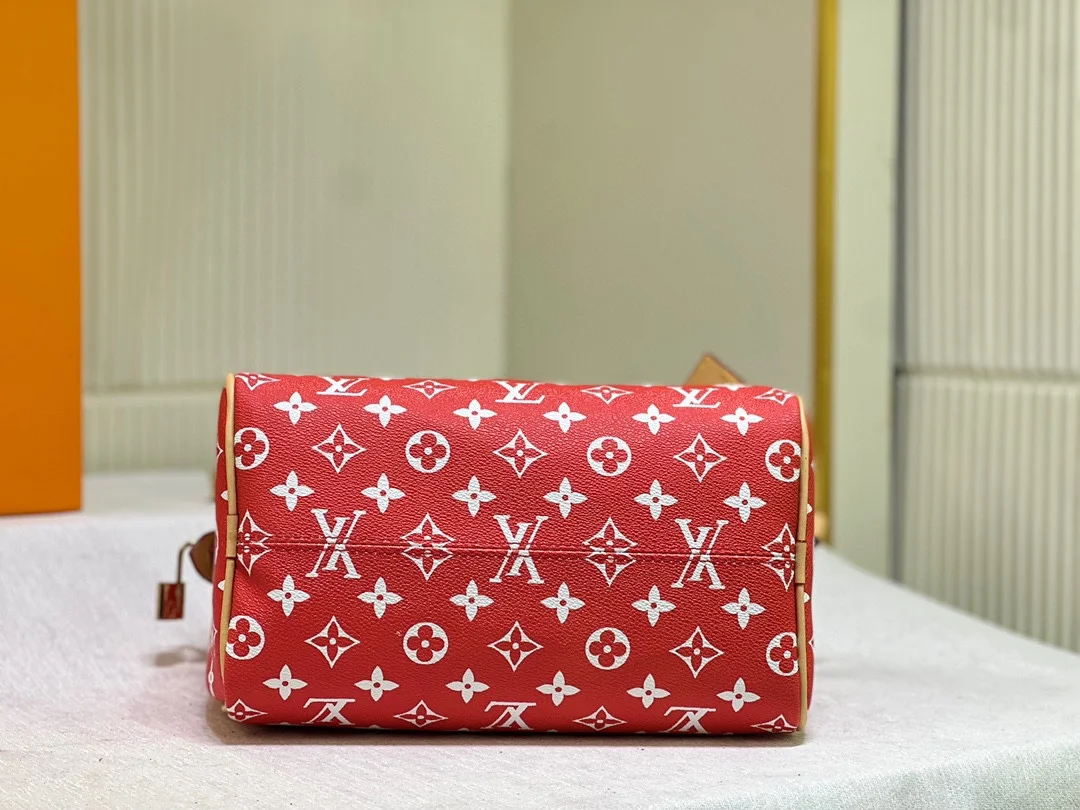 LV $79 gallery