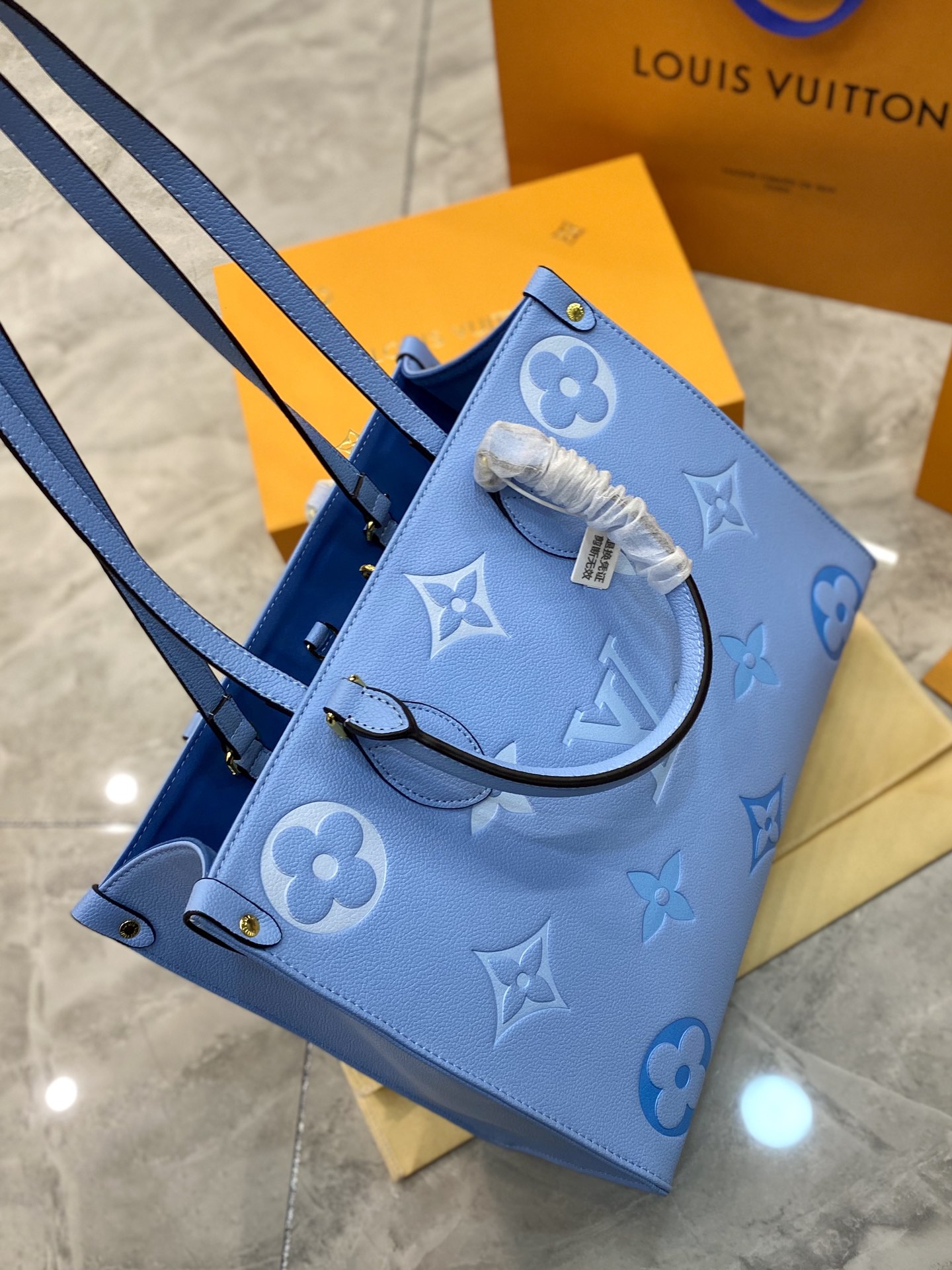 LV $79 gallery