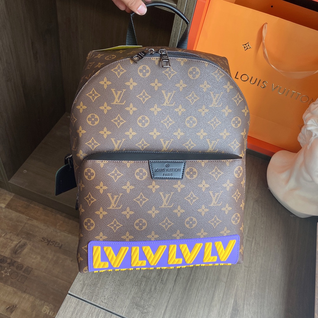 LV $80 gallery