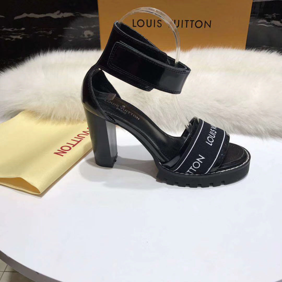 LV $80 gallery