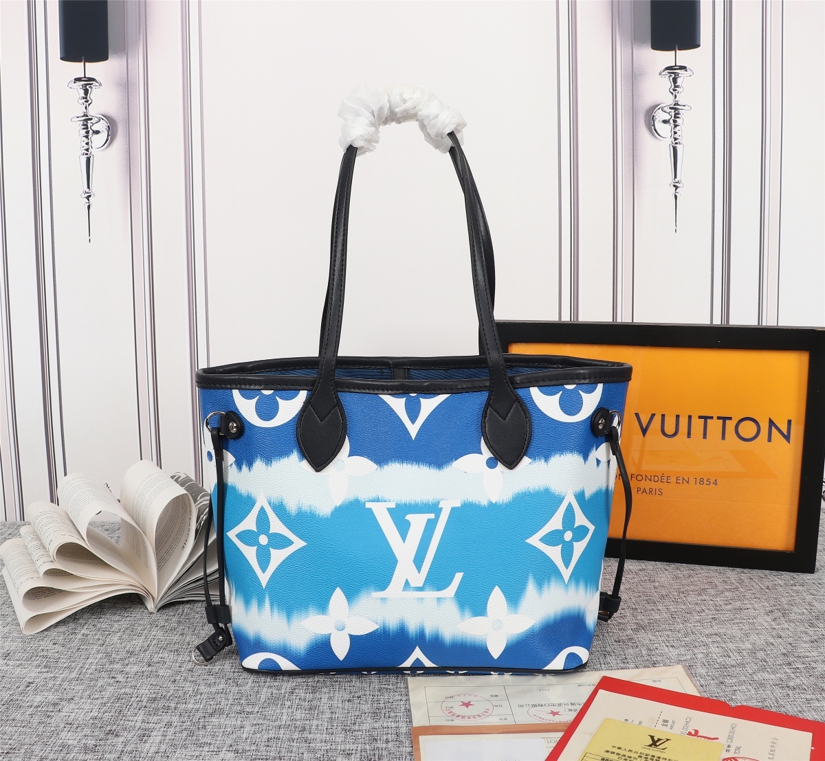 LV $80 gallery