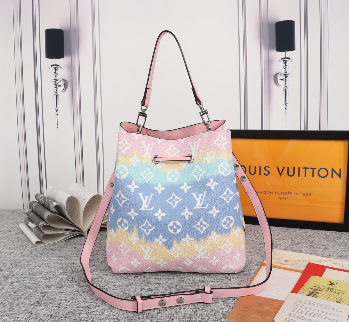 LV $80 gallery