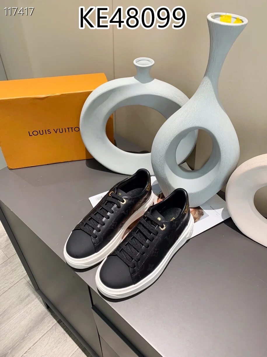 LV $80 gallery