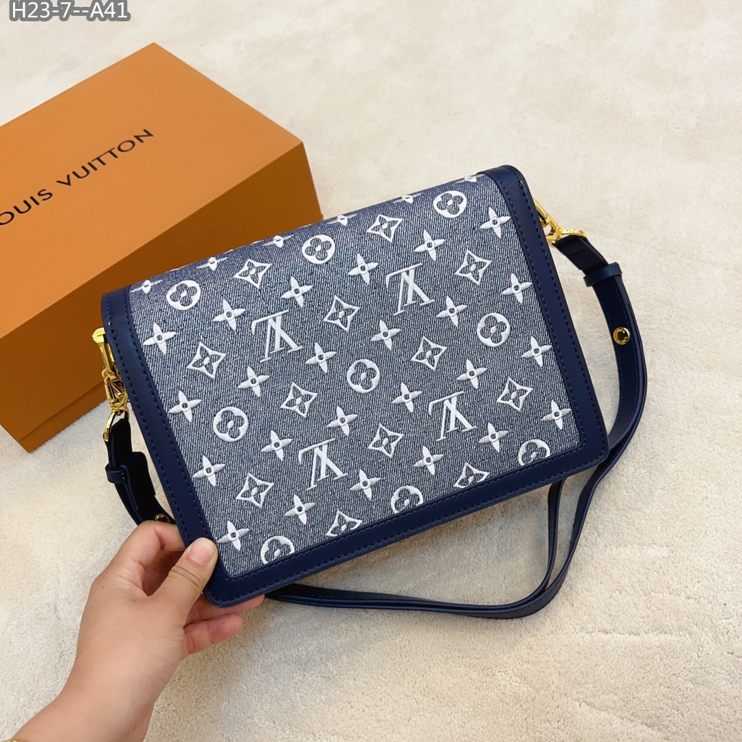 LV $81 gallery