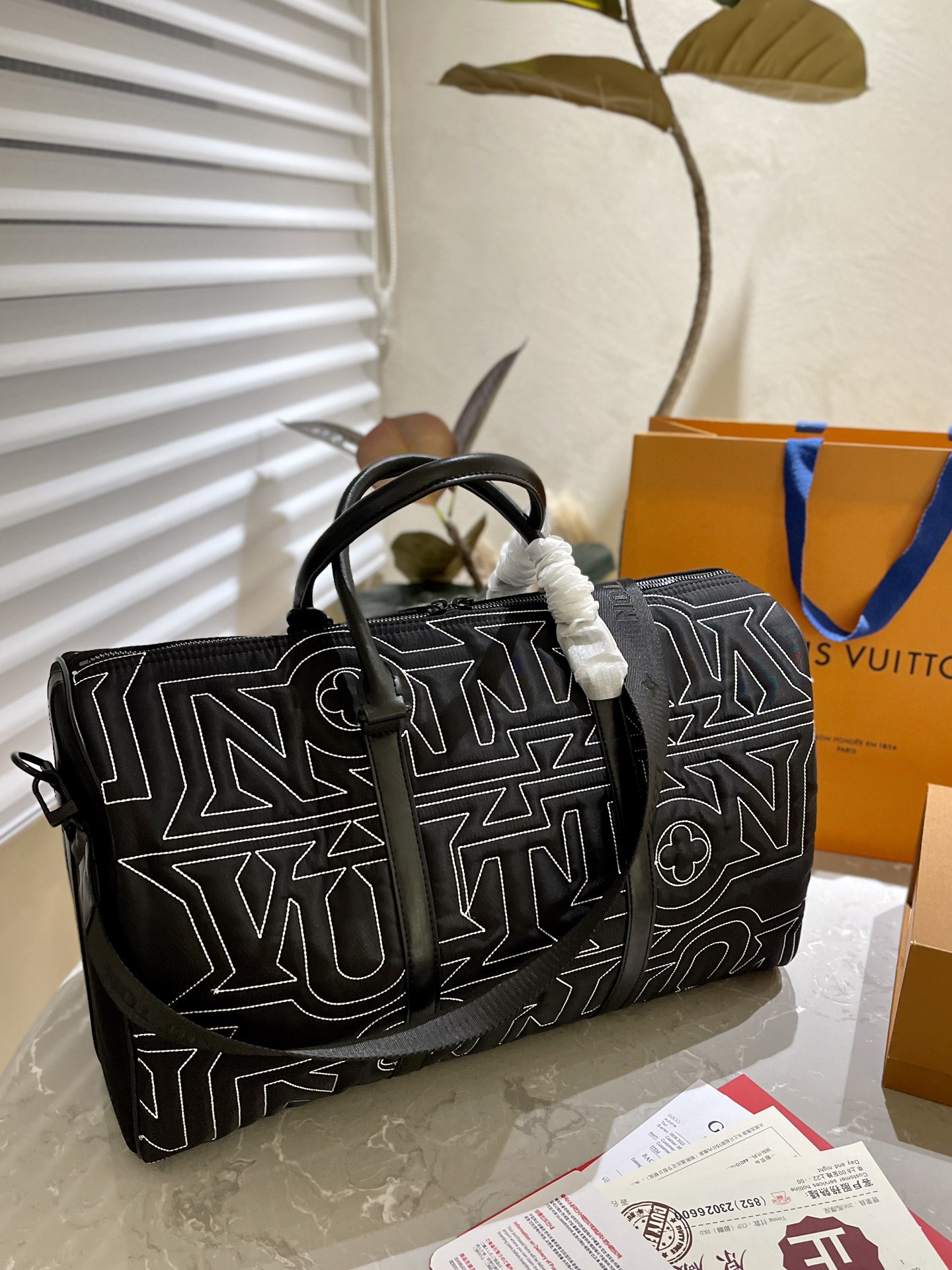 LV $81 gallery