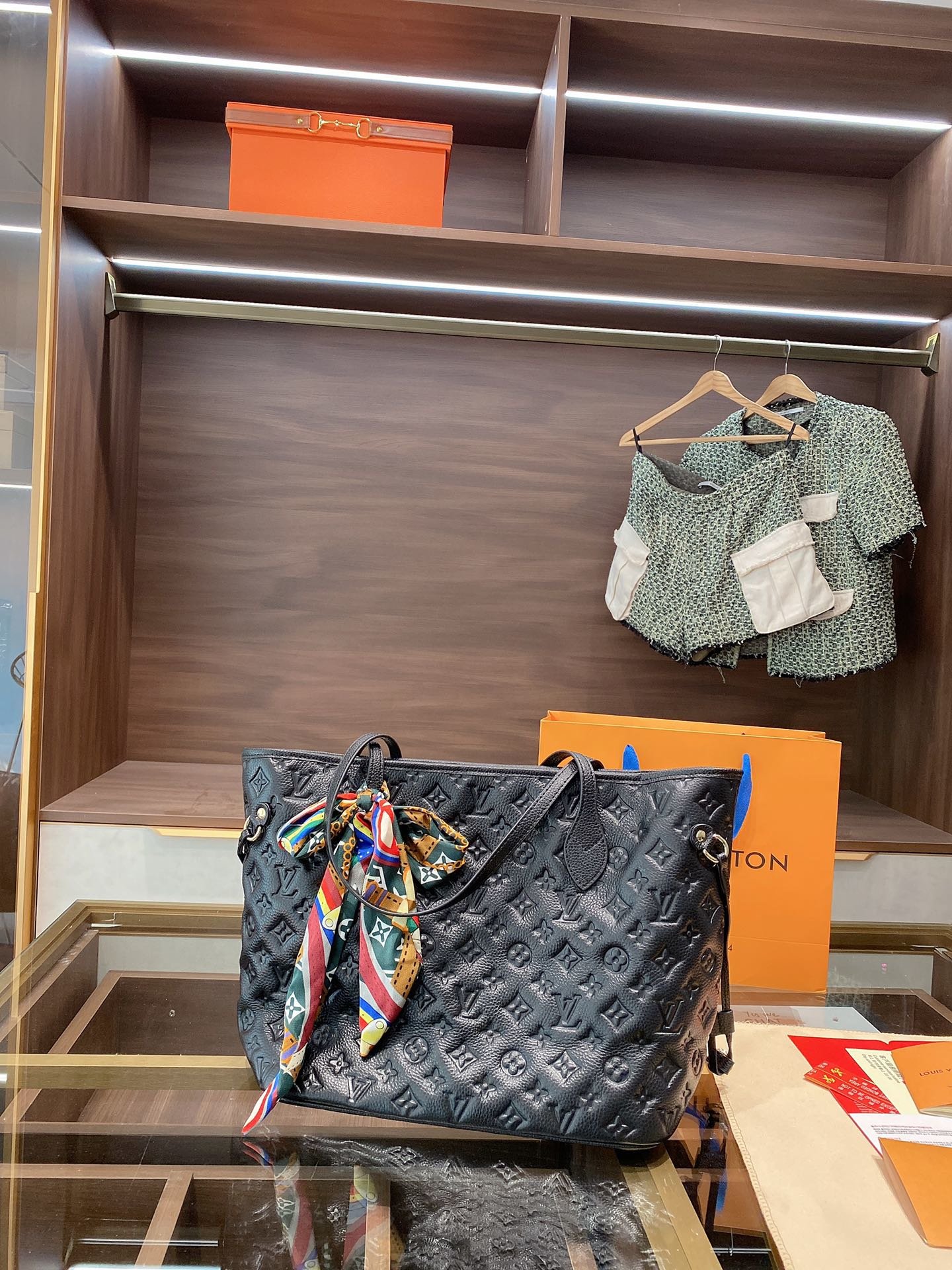 LV $82 gallery