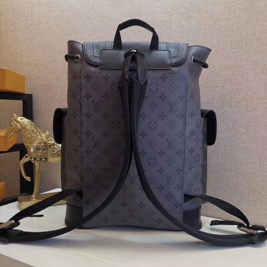 LV $82 gallery