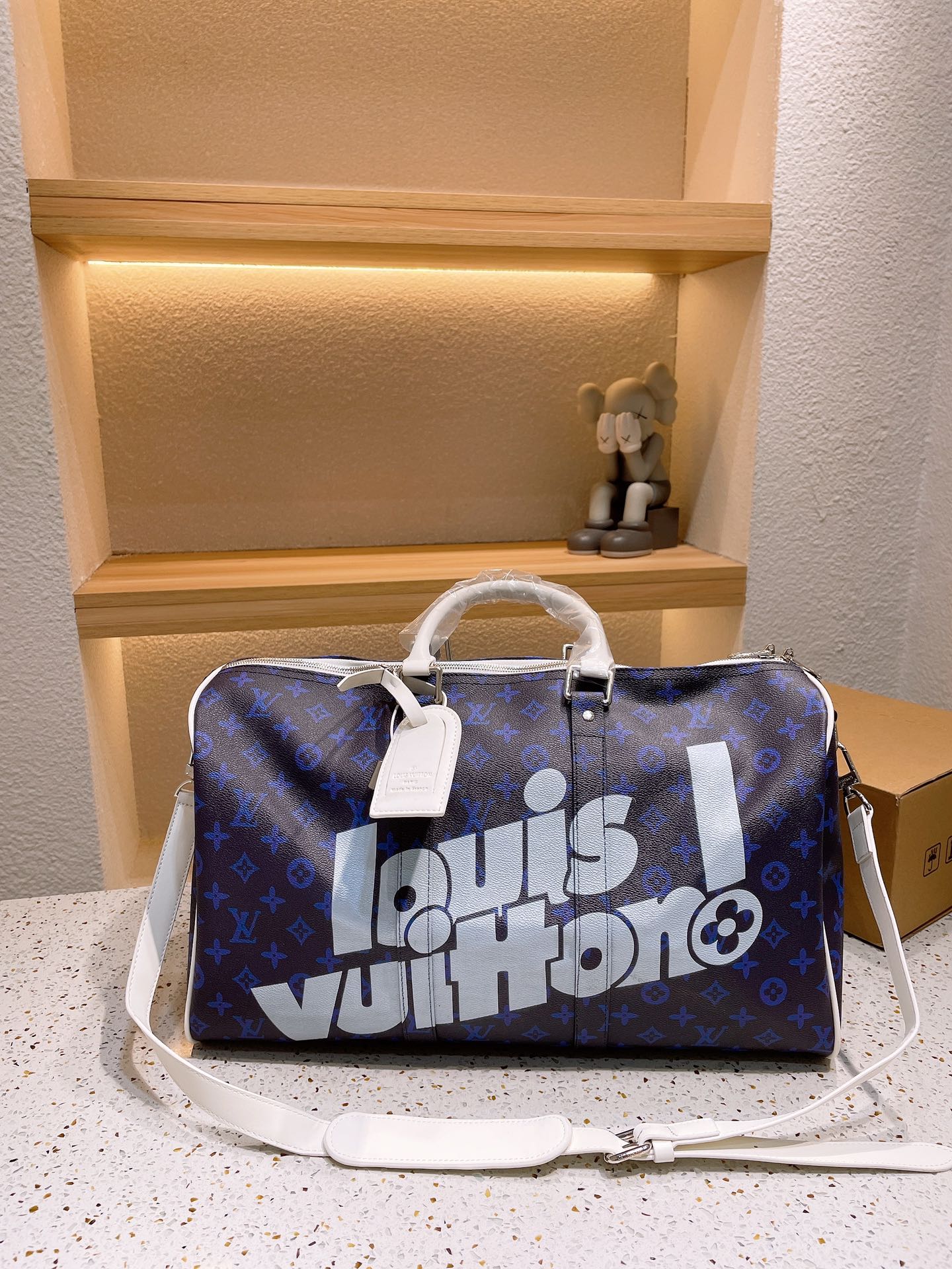 LV $82 gallery