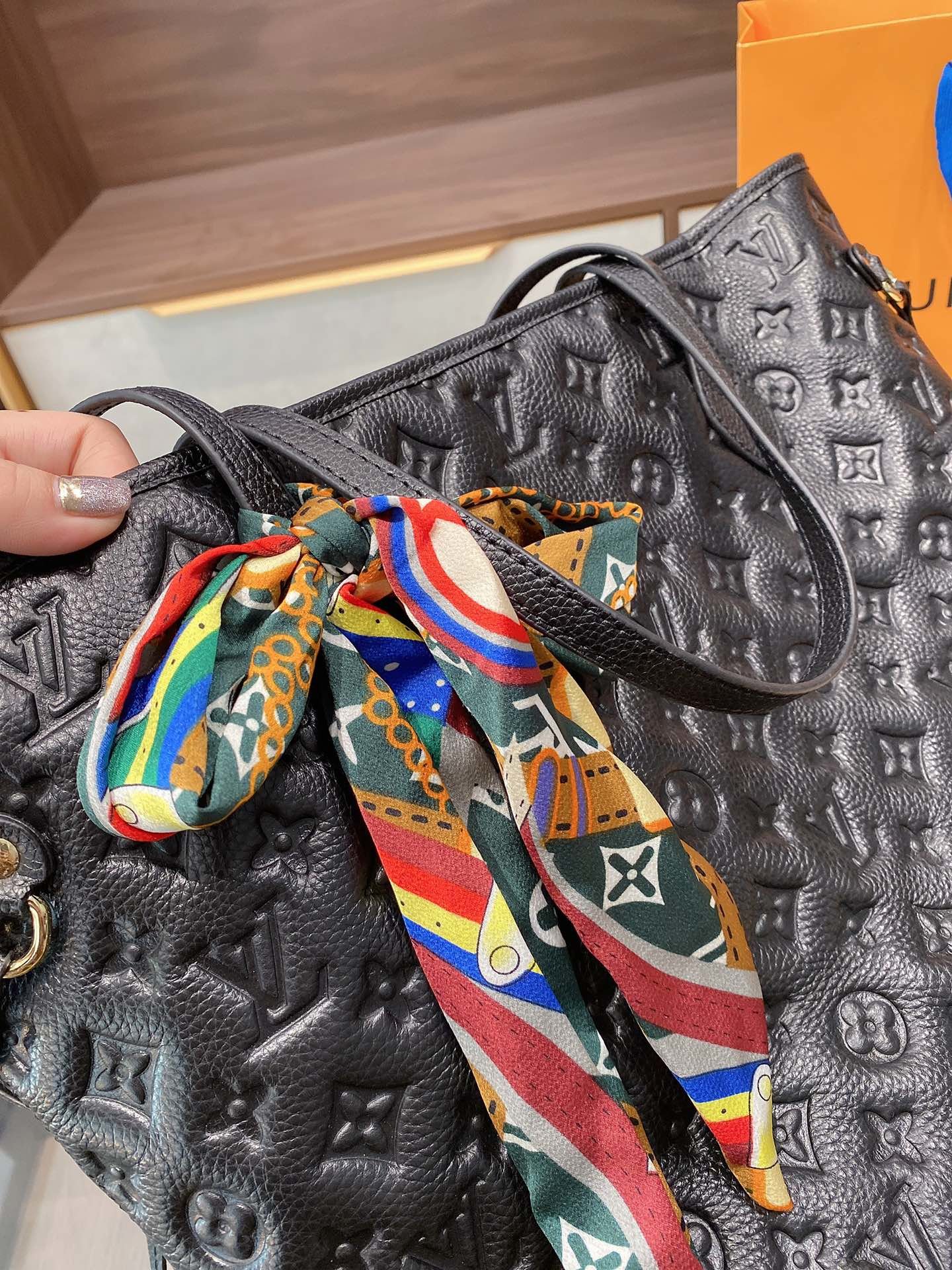 LV $82 gallery