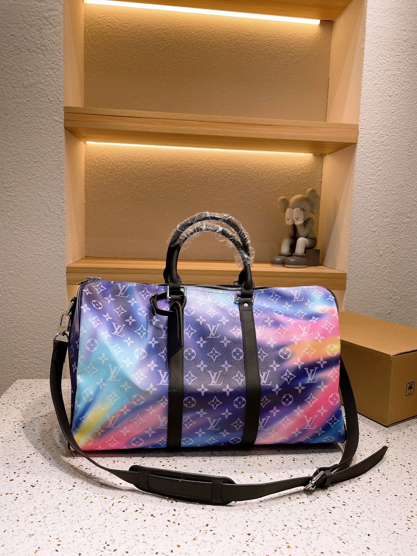 LV $82 gallery