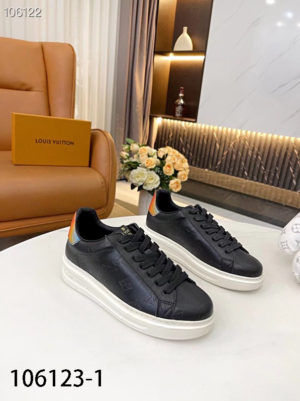 LV $82 gallery