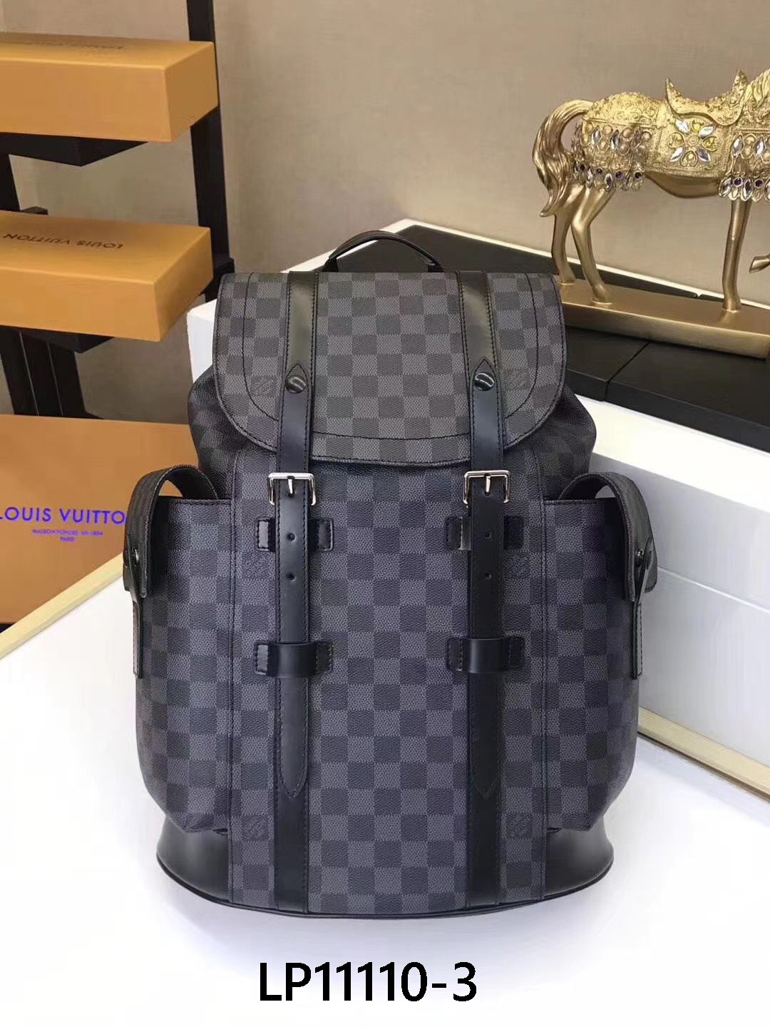 LV $82 gallery