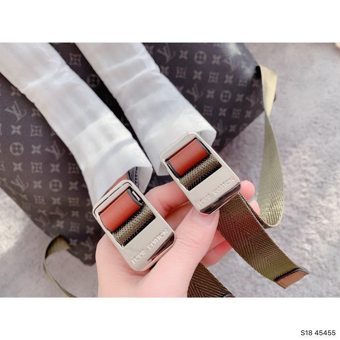 LV $83 gallery