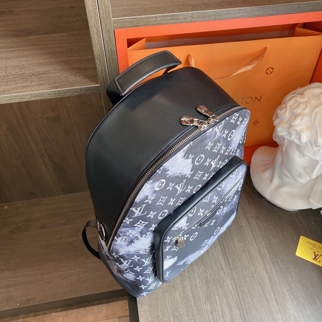 LV $83 gallery