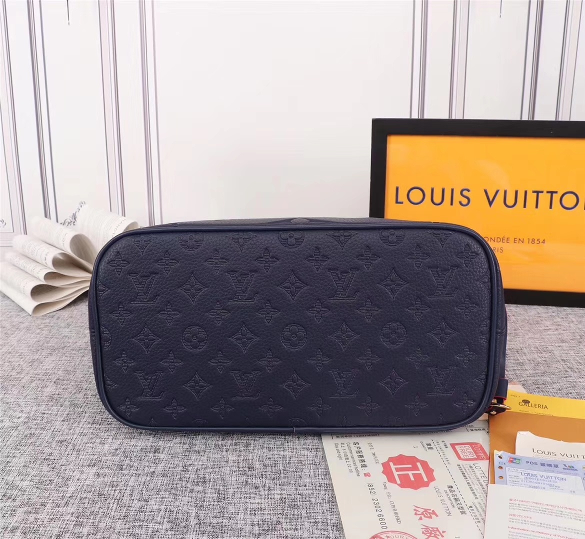 LV $84 gallery