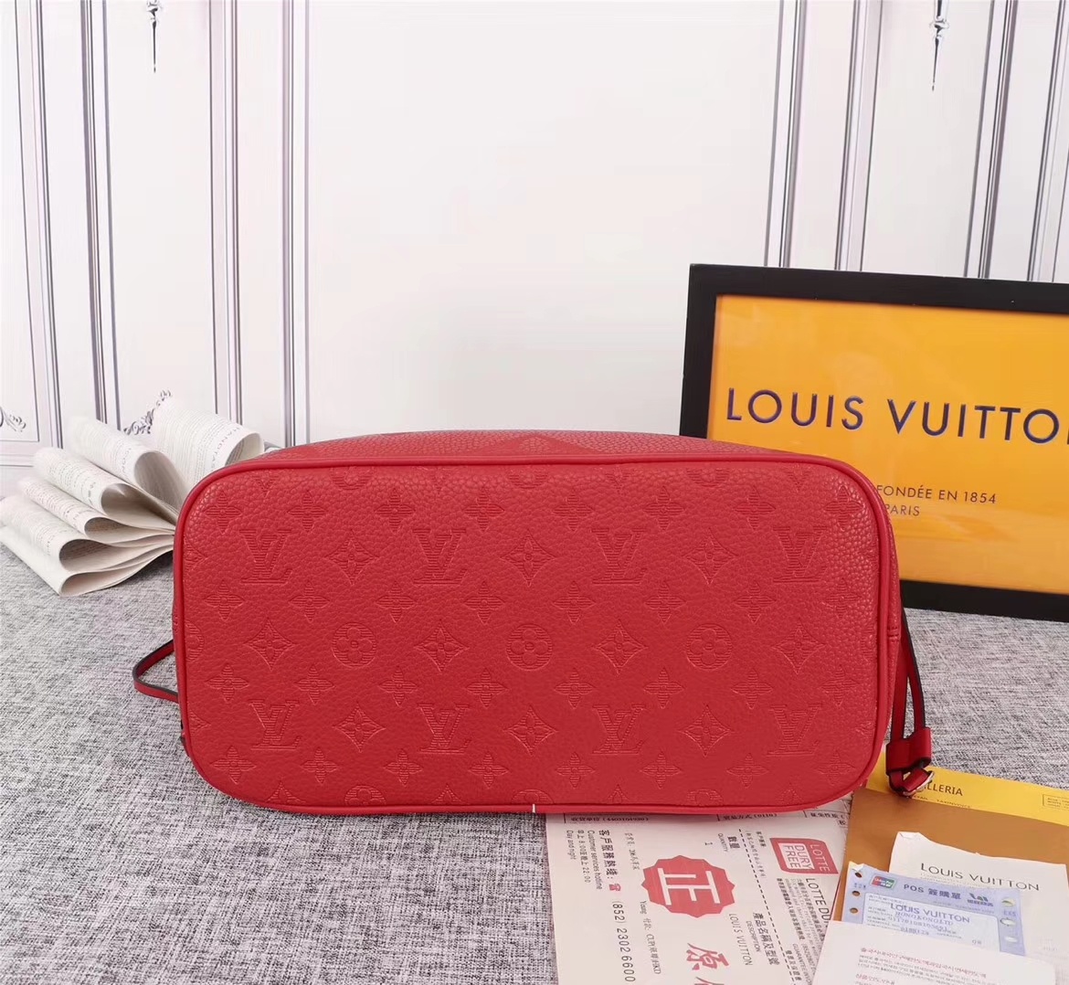 LV $84 gallery