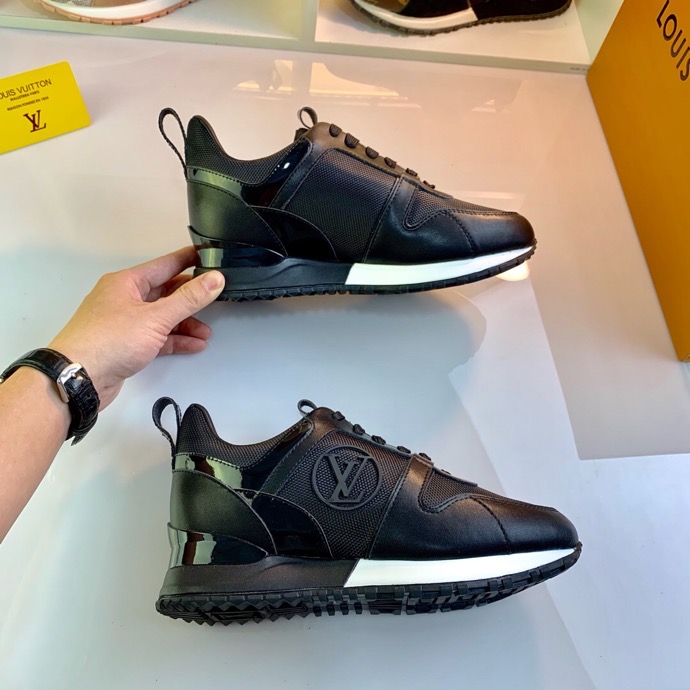 LV $85 gallery