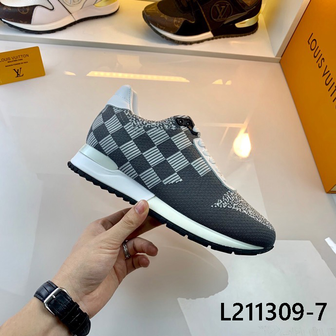 LV $85 gallery