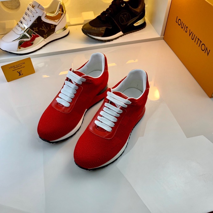 LV $85 gallery