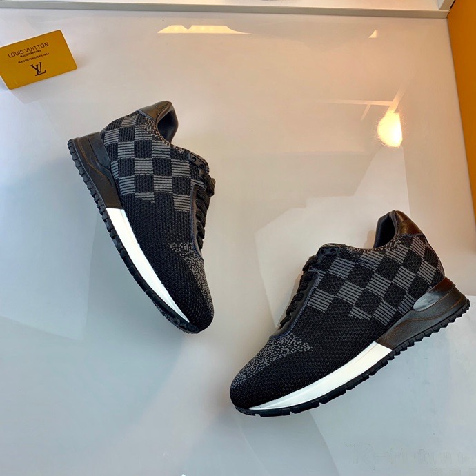 LV $85 gallery