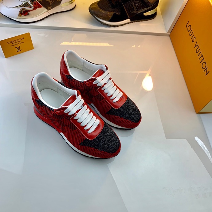 LV $85 gallery