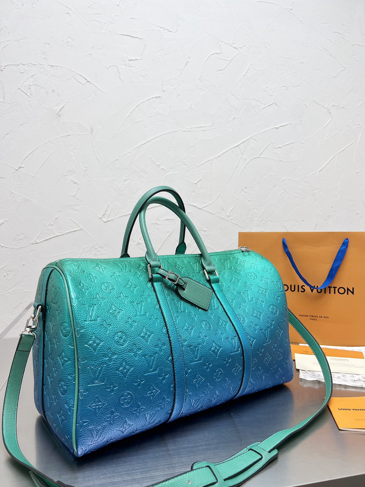 LV $85 gallery