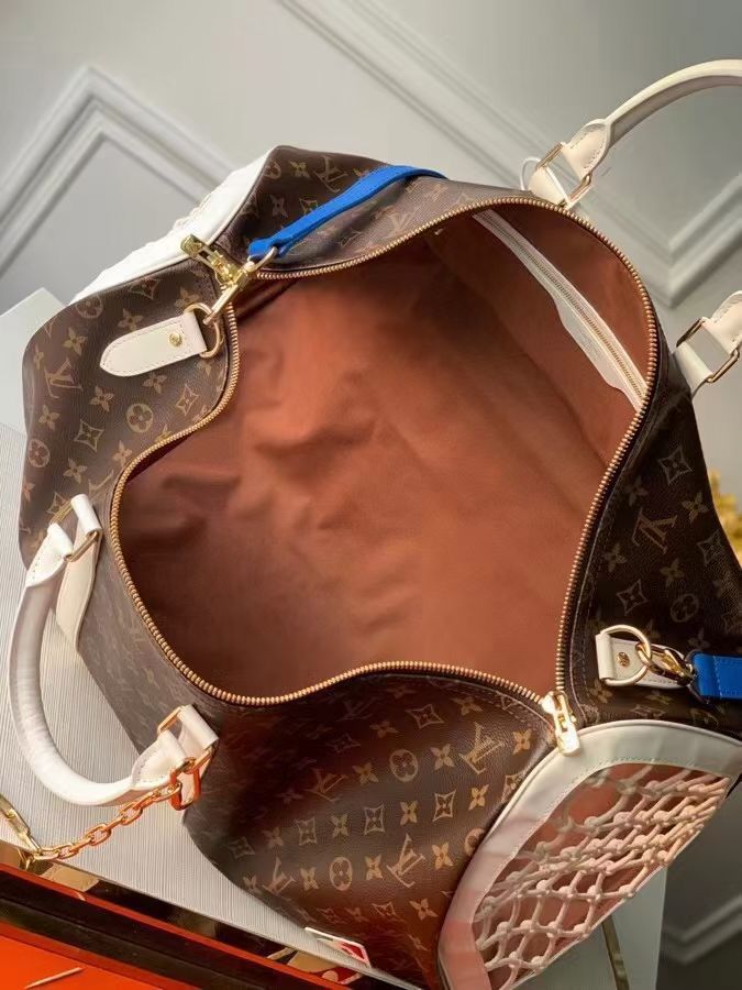 LV $85 gallery